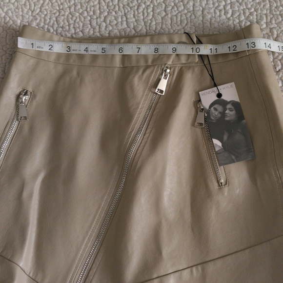 NWT Kendall + Kylie Medium Skirt - Picture 6 of 11